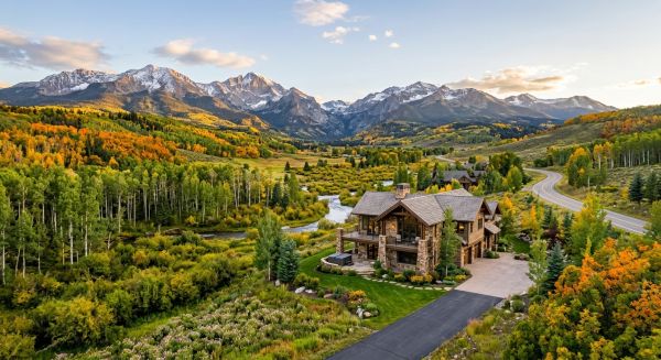 Top strategies for stunning visuals in colorado real estate